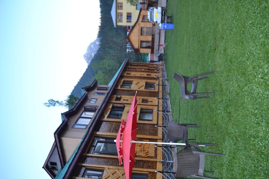 Hotel Lal Kothi Pahalgam Exterior photo